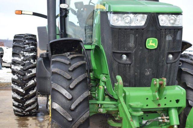 13 JD 7230R tractor