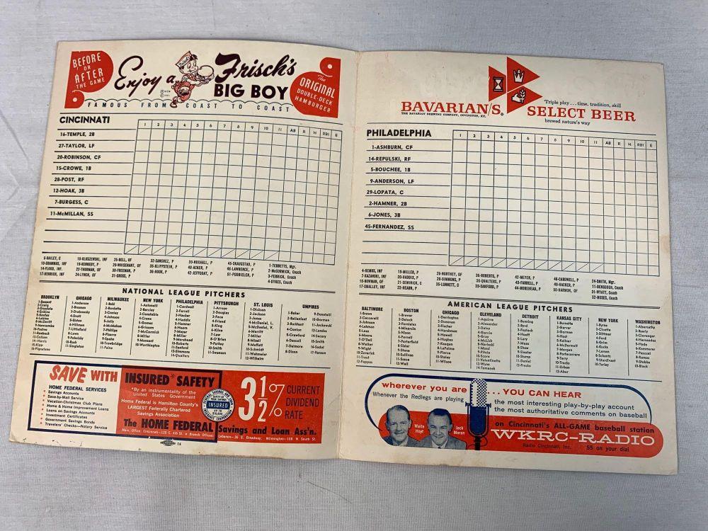 1957 Cincinnati Redlegs Official Scorecard (HOFer Frank Robinson)