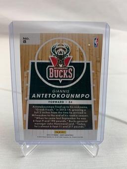 Giannia Antetokounmop Rookie card