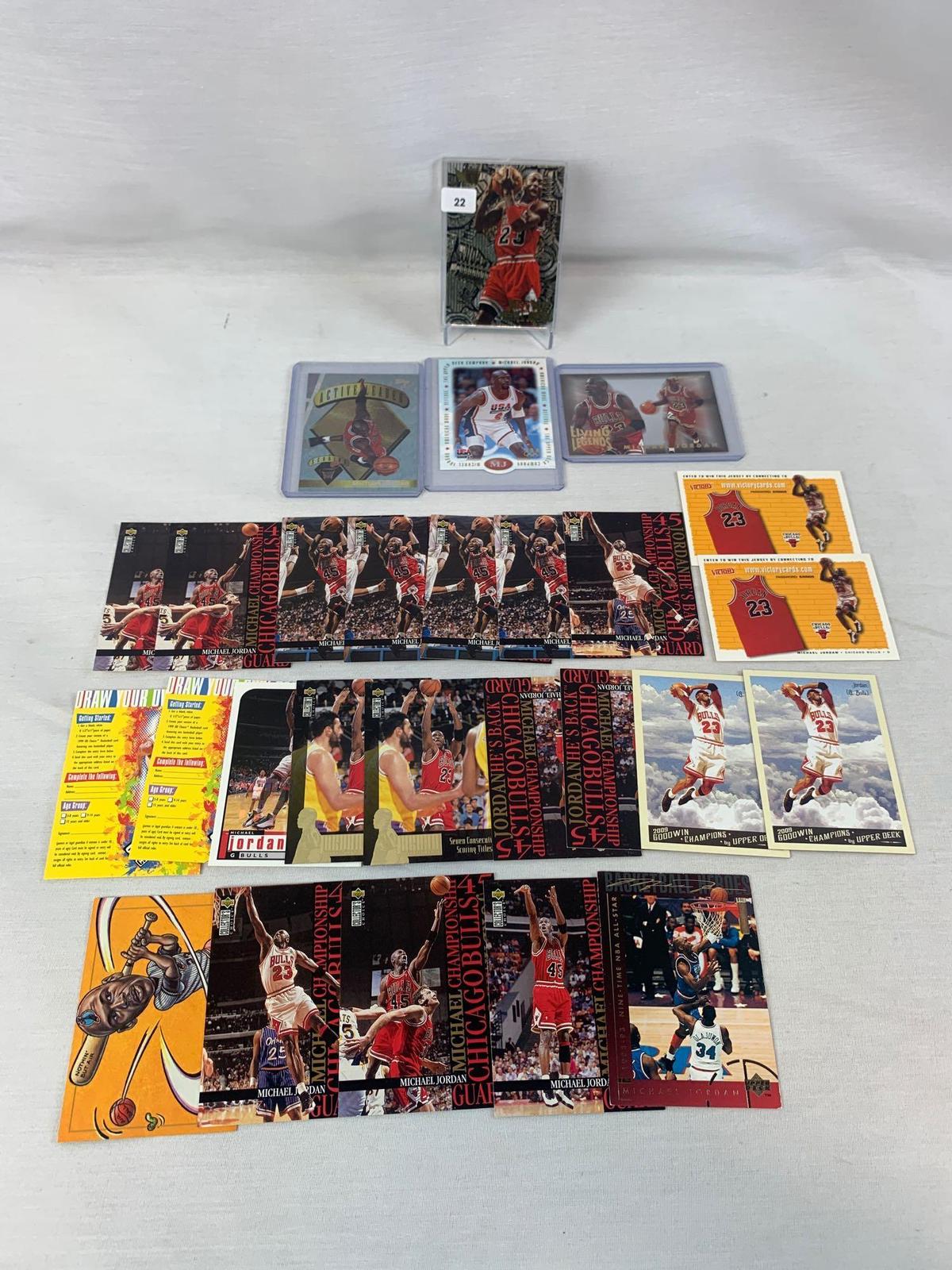 Michael Jordan lot of 4 specials, plus 23 other cards