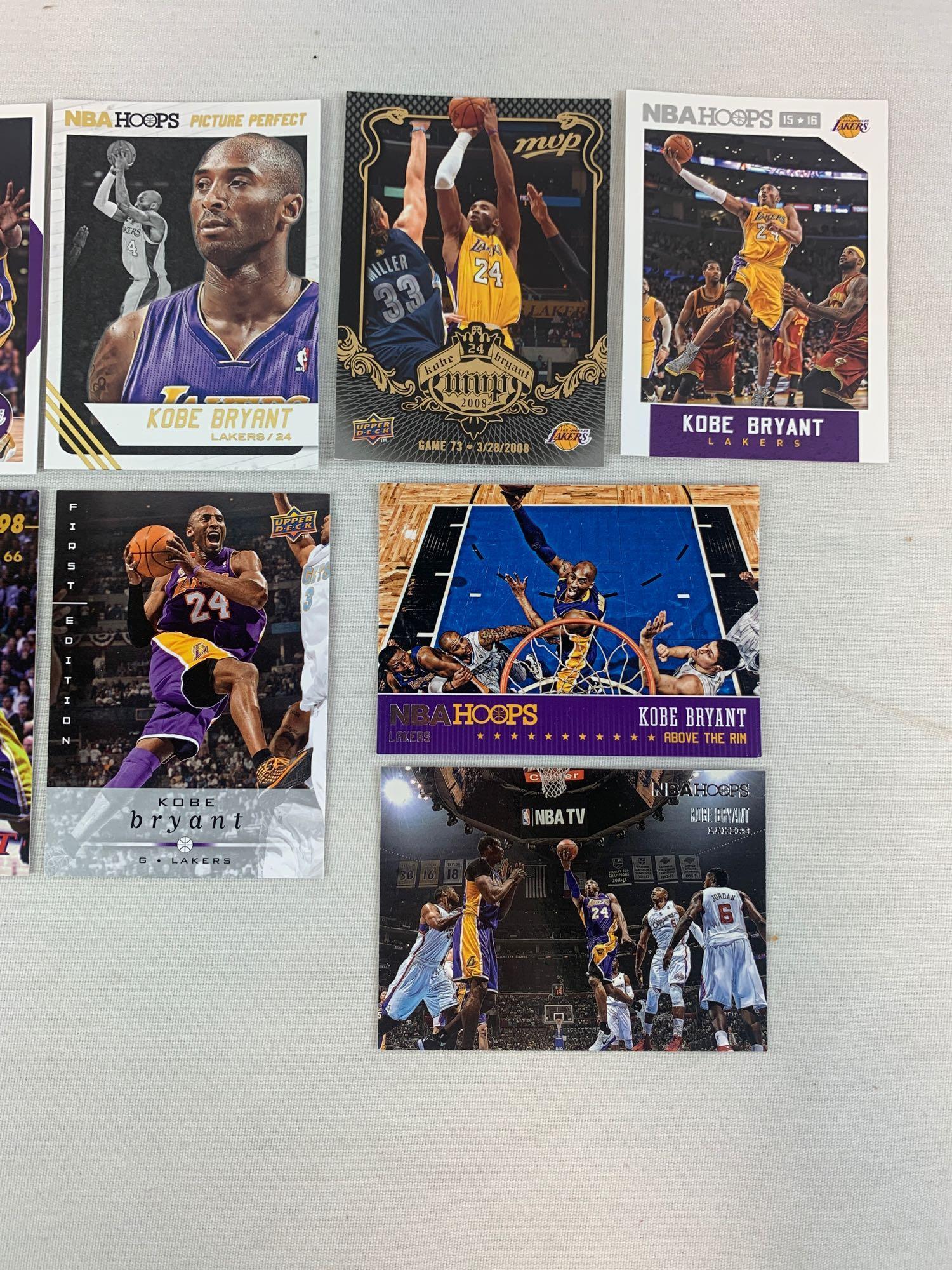 Kobe Bryant lot of 10 with Edge rookie