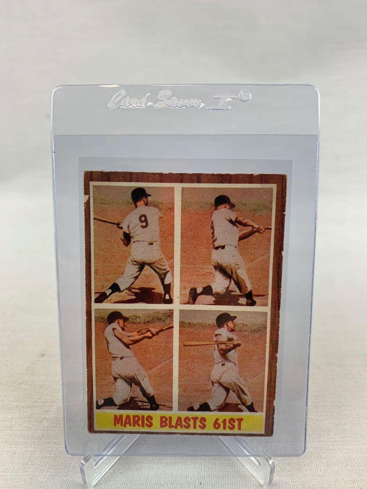 1962 Roger Maris Blasts 61 Topps Baseball Card