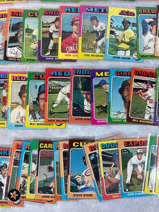 1975 Topps baseball lot of 350 different cards including minor stars, all stars