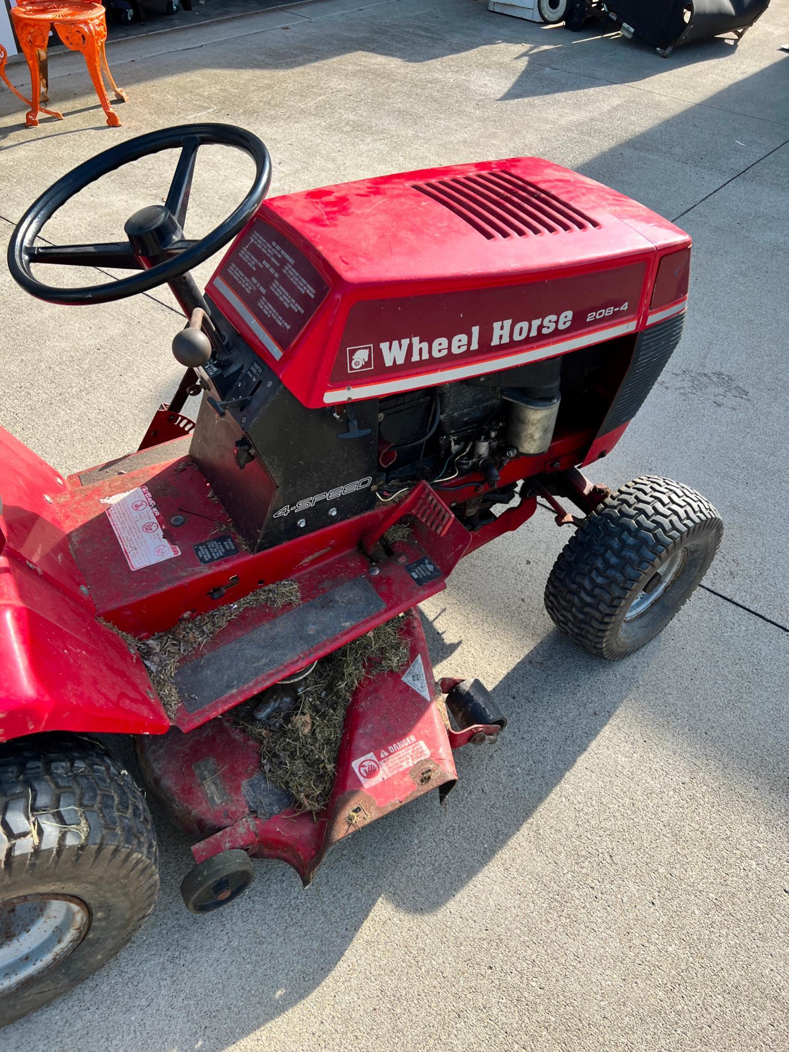 Wheel Horse 208-4 Model No. 3208B402. NEW BATTERY INCLUDED.