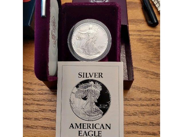 1993 SILVER EAGLE IN BOX PF