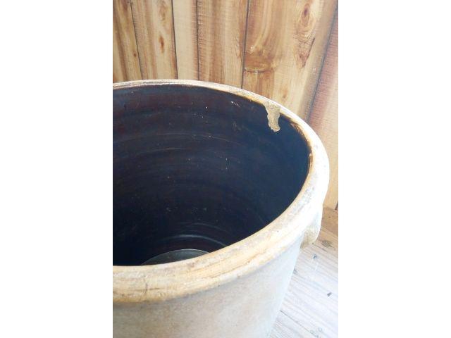 10 GALLON CROCK (WILL NOT SHIP)