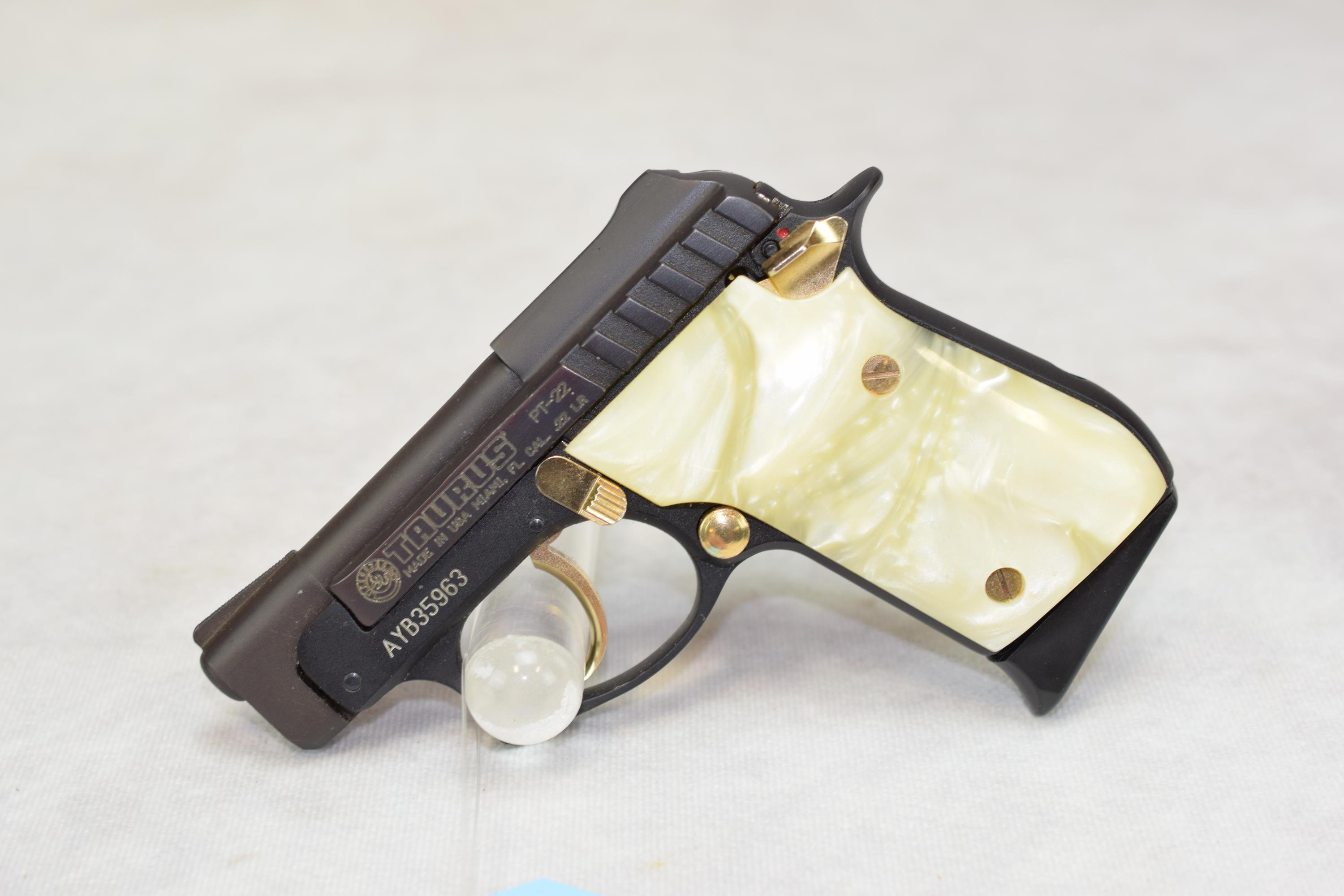 Taurus  Mod PT 22  Cal .22 LR