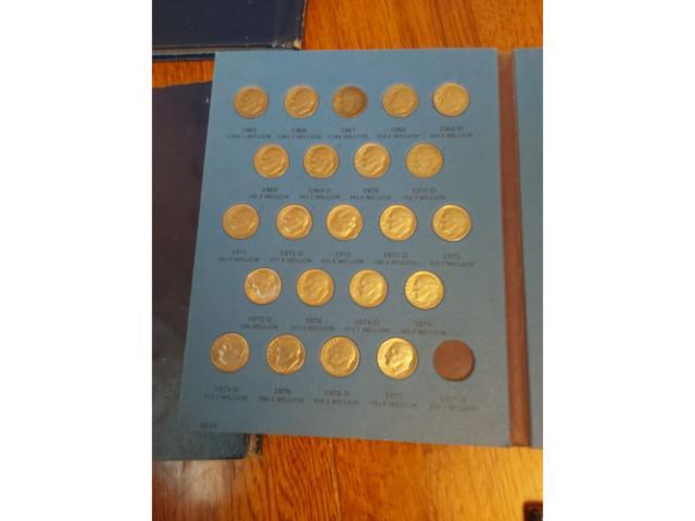 LOT OF NEWERR COIN SETS IN FOLDERS AND ALBUMS