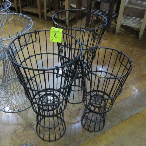 wire merchandising baskets