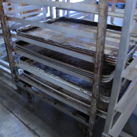 aluminum oven racks w/ 21) sheet pans