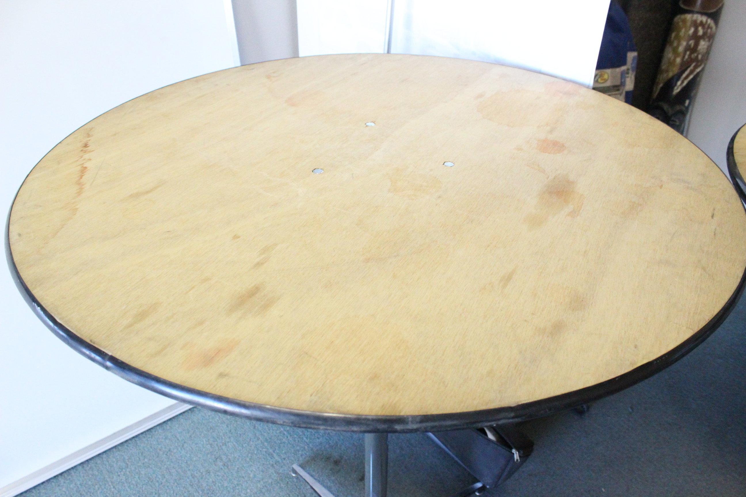 Bar Height Round Top Tables