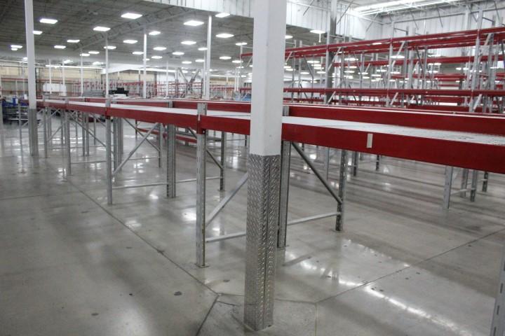 Pallet Racking. 12 Sections, 102" Beams, 60x40" Uprights