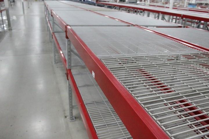 Pallet Racking. 12 Sections, 102" Beams, 60x40" Uprights