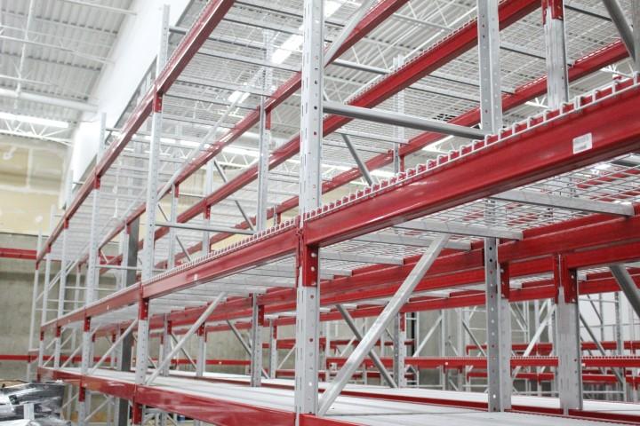 Pallet Racking. 7 Sections, 108" Beams, 14'x36" Uprights