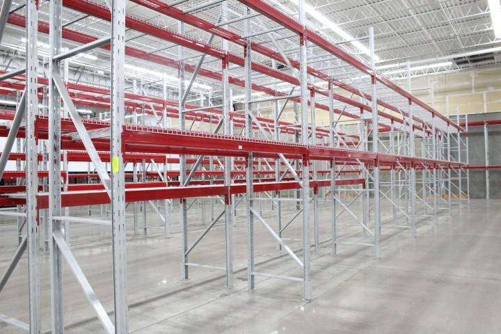 Pallet Racking. 7 Sections, 108" Beams, 14'x36" Uprights