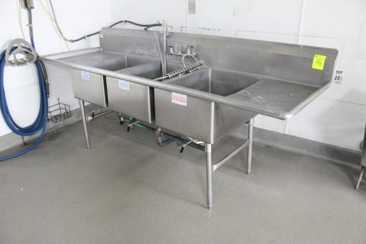 Three Compartment Sink. 103x33x42"