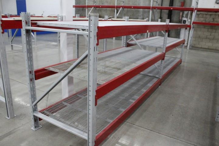 Pallet Racking. 4 Sections, 102" Beams, 60x40" Uprights