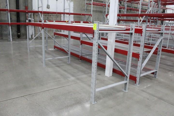 Pallet Racking. 4 Sections, 102" Beams, 60x40" Uprights
