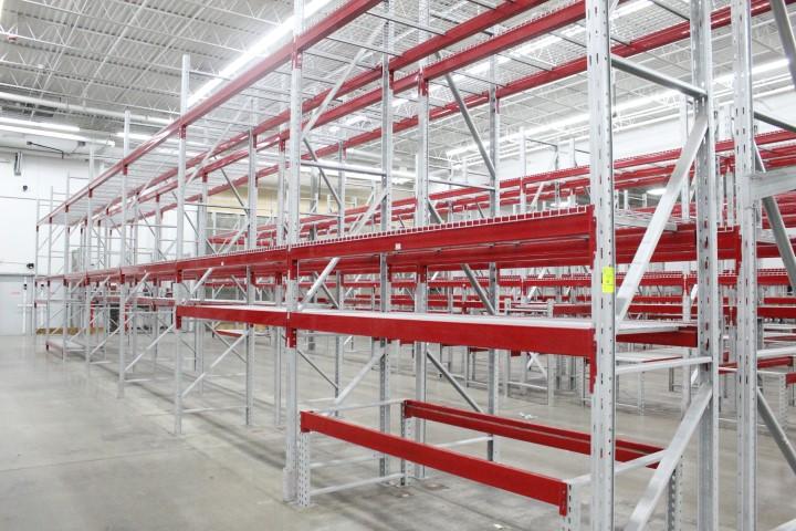 Pallet Racking. 7 Sections, 108" Beams, 14'x36" Uprights