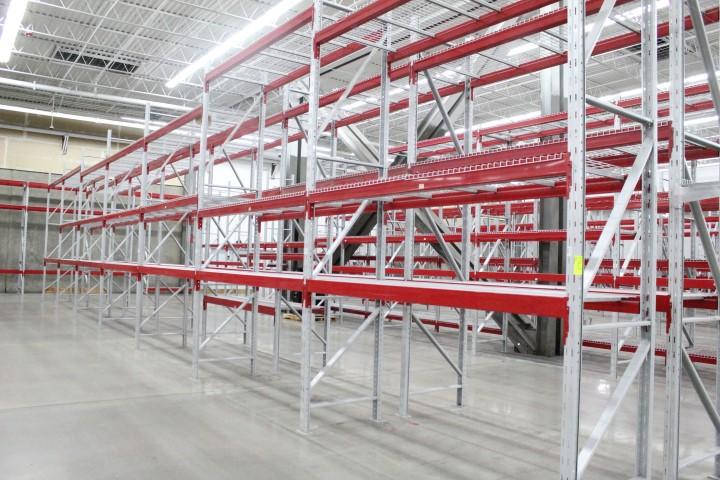 Pallet Racking. 7 Sections, 108" Beams, 14'x36" Uprights