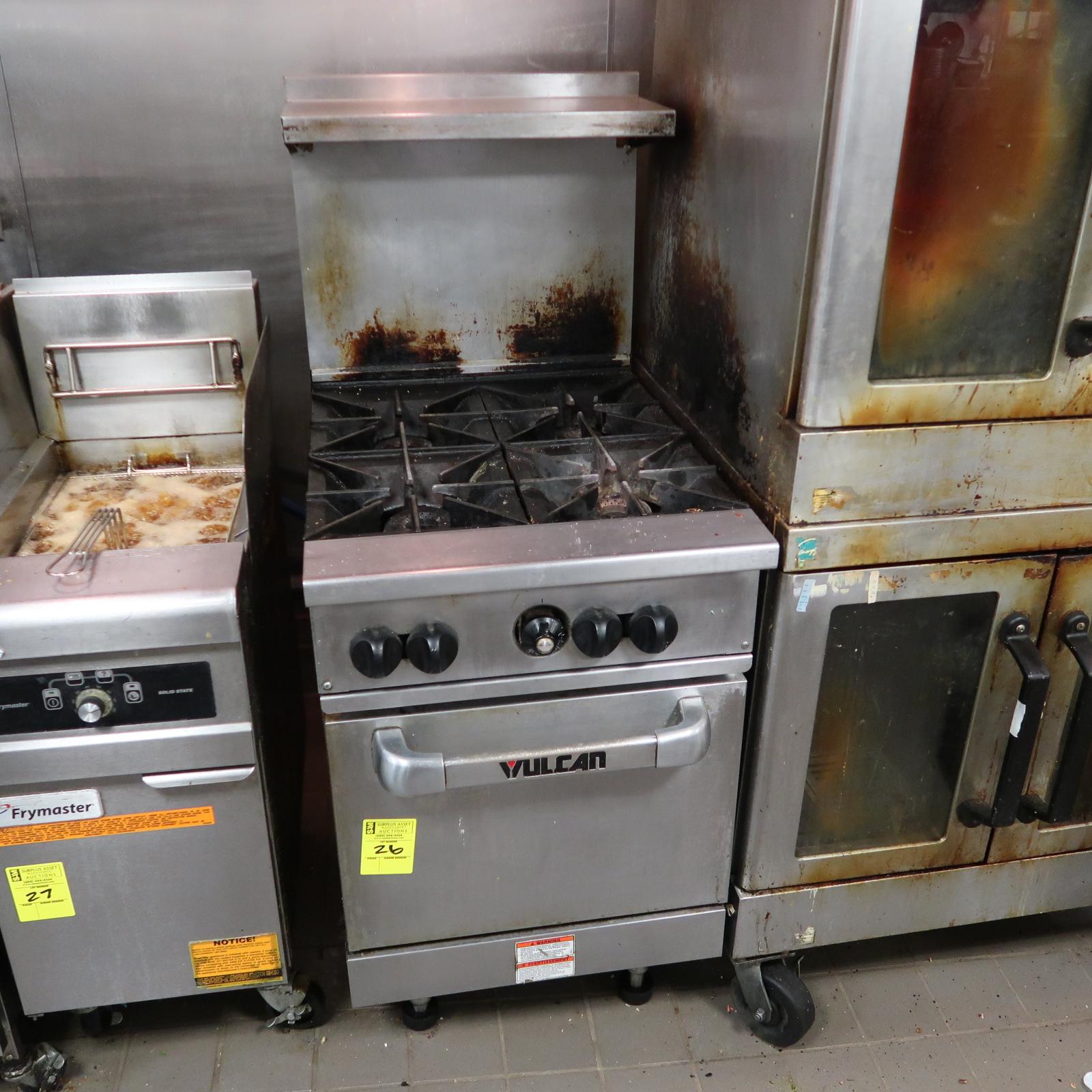 Vulcan 4-burner range w/ oven & overshelf