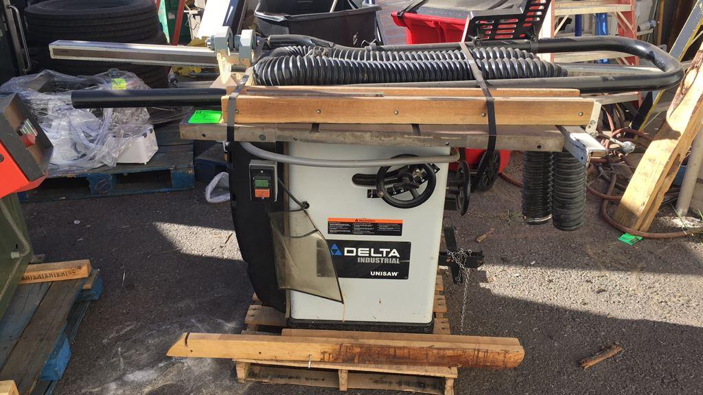 Delta Industrial Table Saw