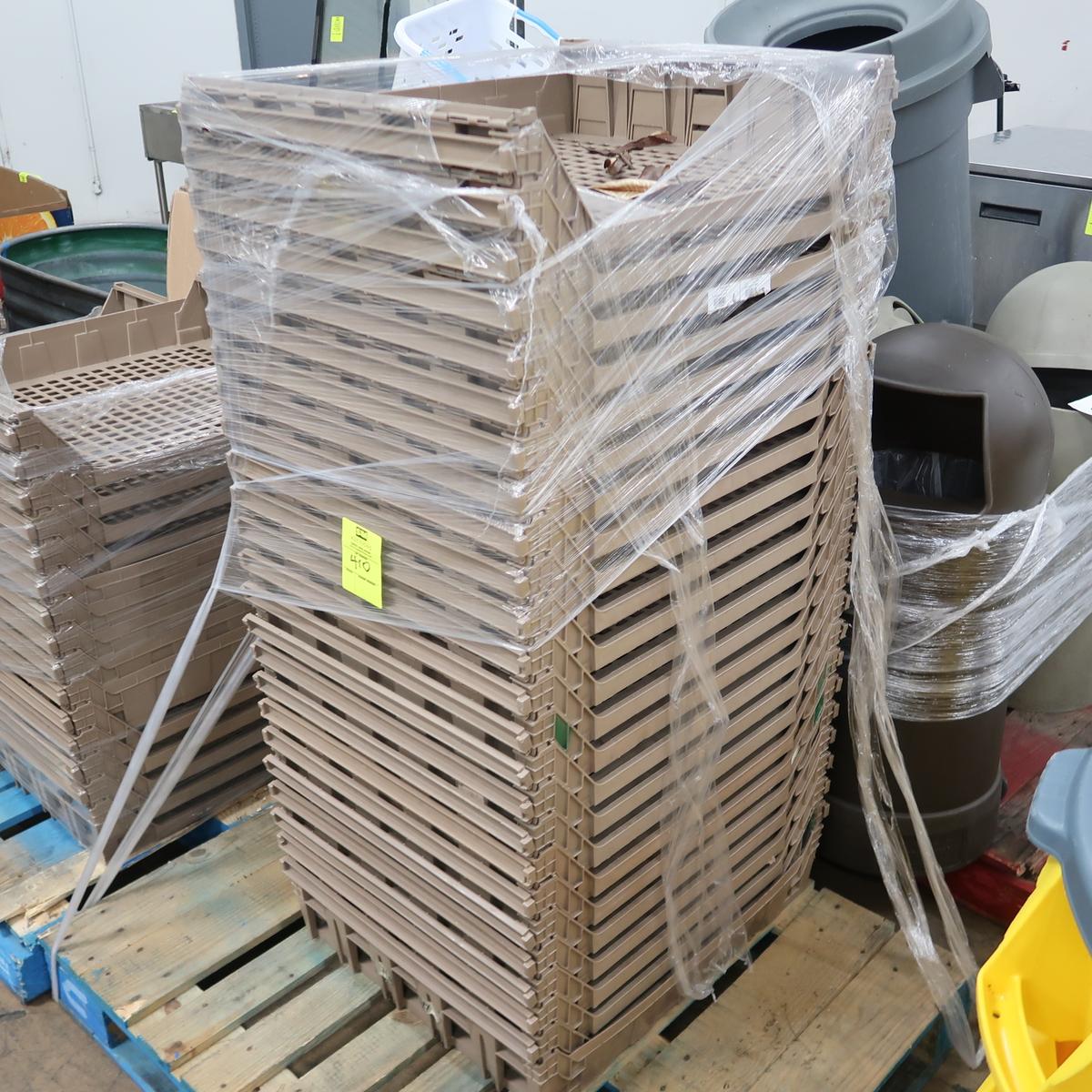 pallet of plastic bread trays