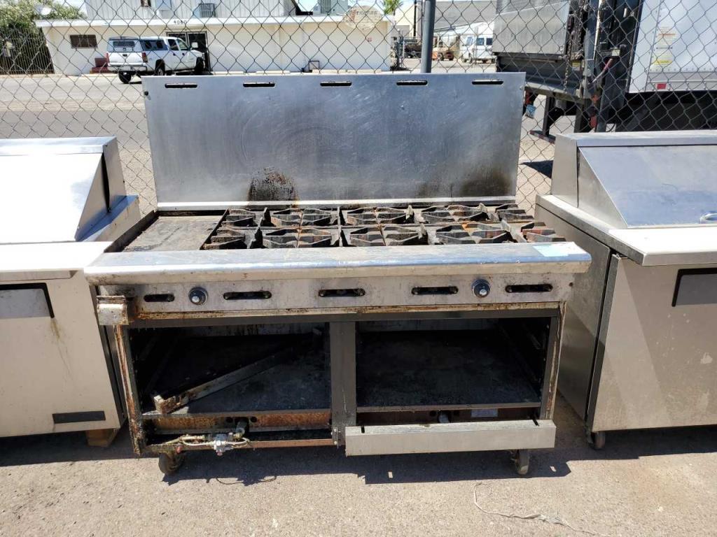 Unmarked 8 burner natural gas ranger