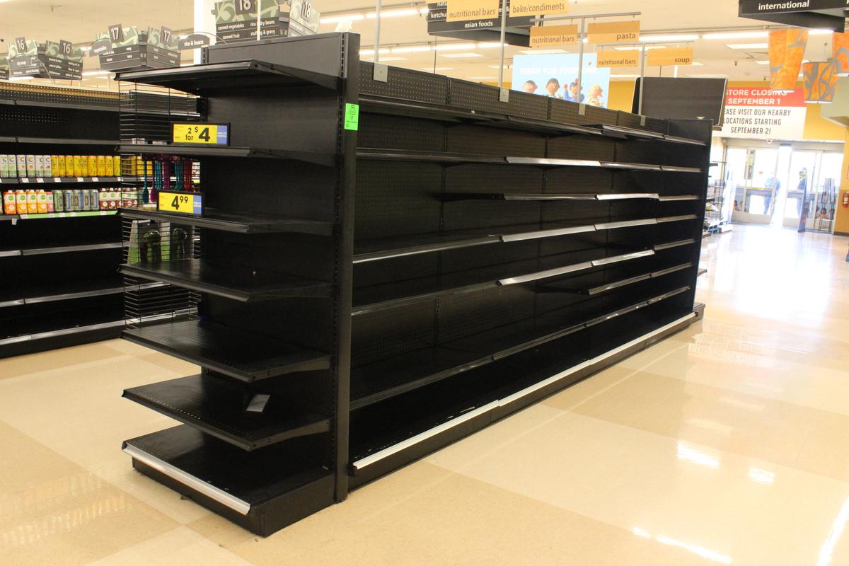 16’ Of Madix Gondola Shelving