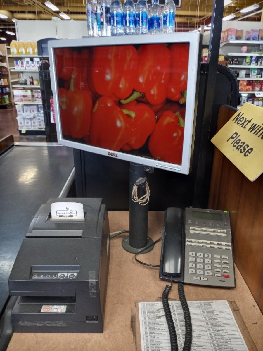 Unmarked Single Belt Checkstand