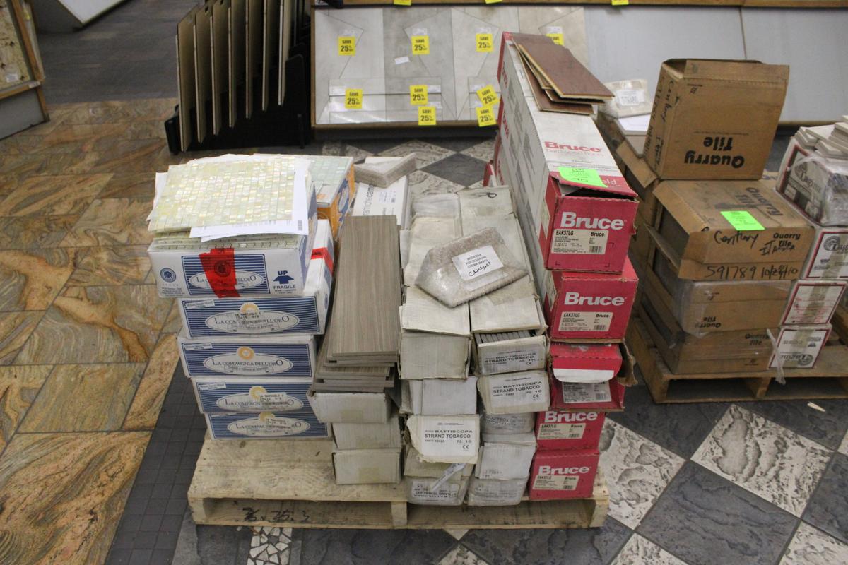 Pallet Of Assorted Flooring