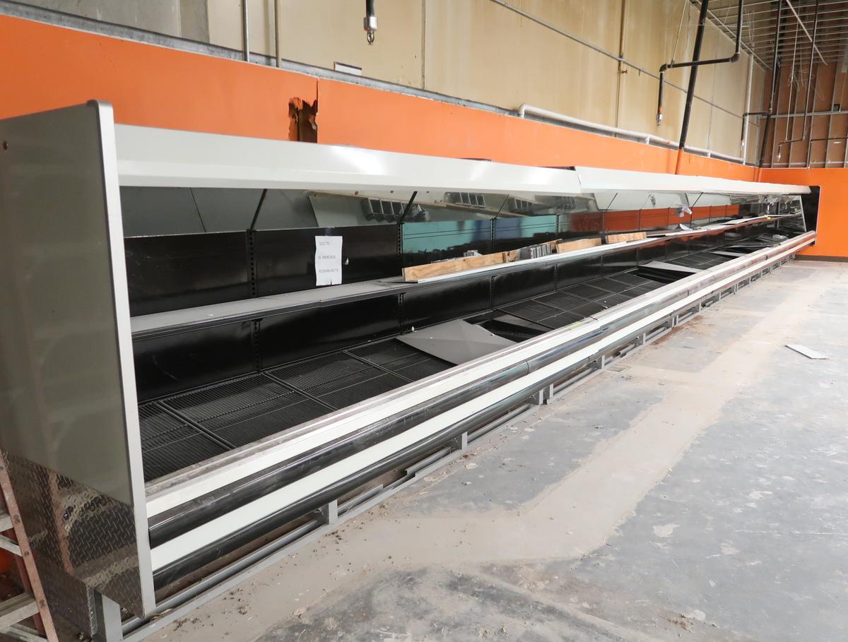 Hussmann multideck refrigerated cases, 60' run (12+12+12+12+12)