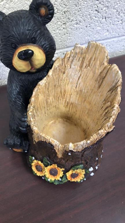 Bear W/ Tree Stump Candy Dishes