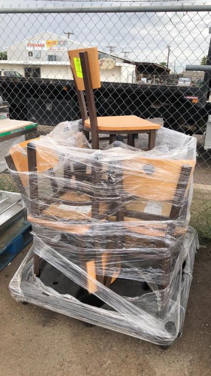 Pallet Of Metal Framed Chairs