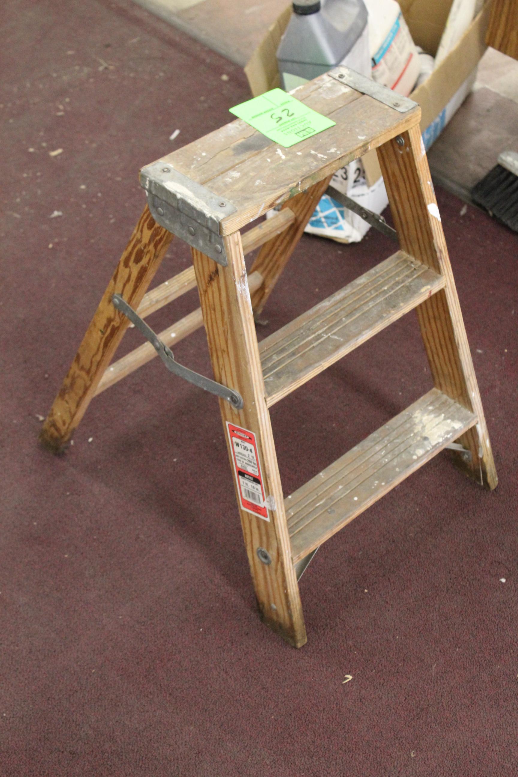 Werner Wooden Step Ladder