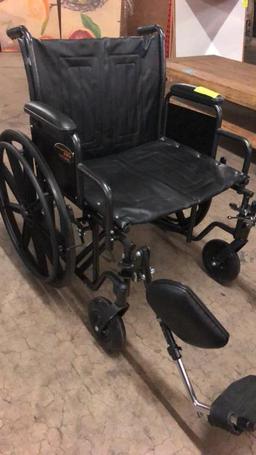 Everest & Jennings Traveler HD Wheelchair