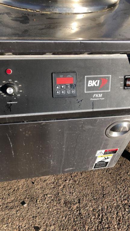 2017 BKI Electric Pressure Fryer