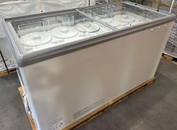 AHT Natural Refrigerant Chest Freezer