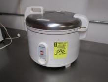 Panasonic rice cooker/warmer
