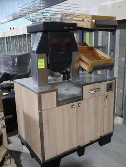 Zumo orange juicer w/merchandising cabinet, new in crate