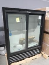 True 2-sliding door refrigerated merchandiser