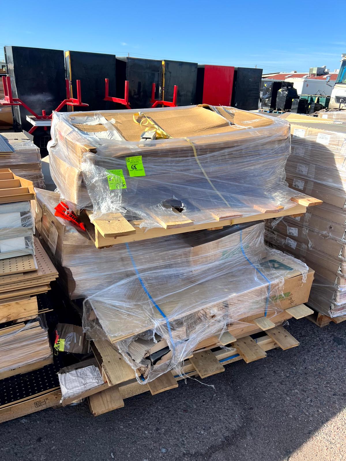 Pallet of Mixed Shelving