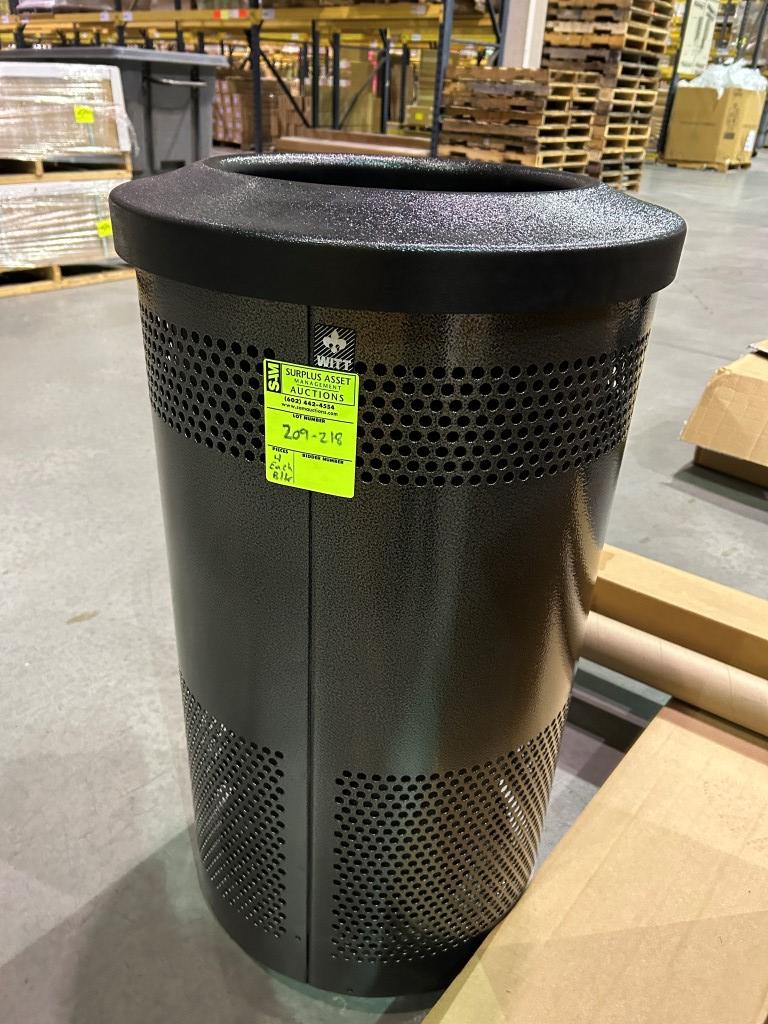 Armor 35 Gallon Outdoor Stadium Style Trash Cans (Grey Not Black)