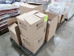 pallet of assorted deli containers
