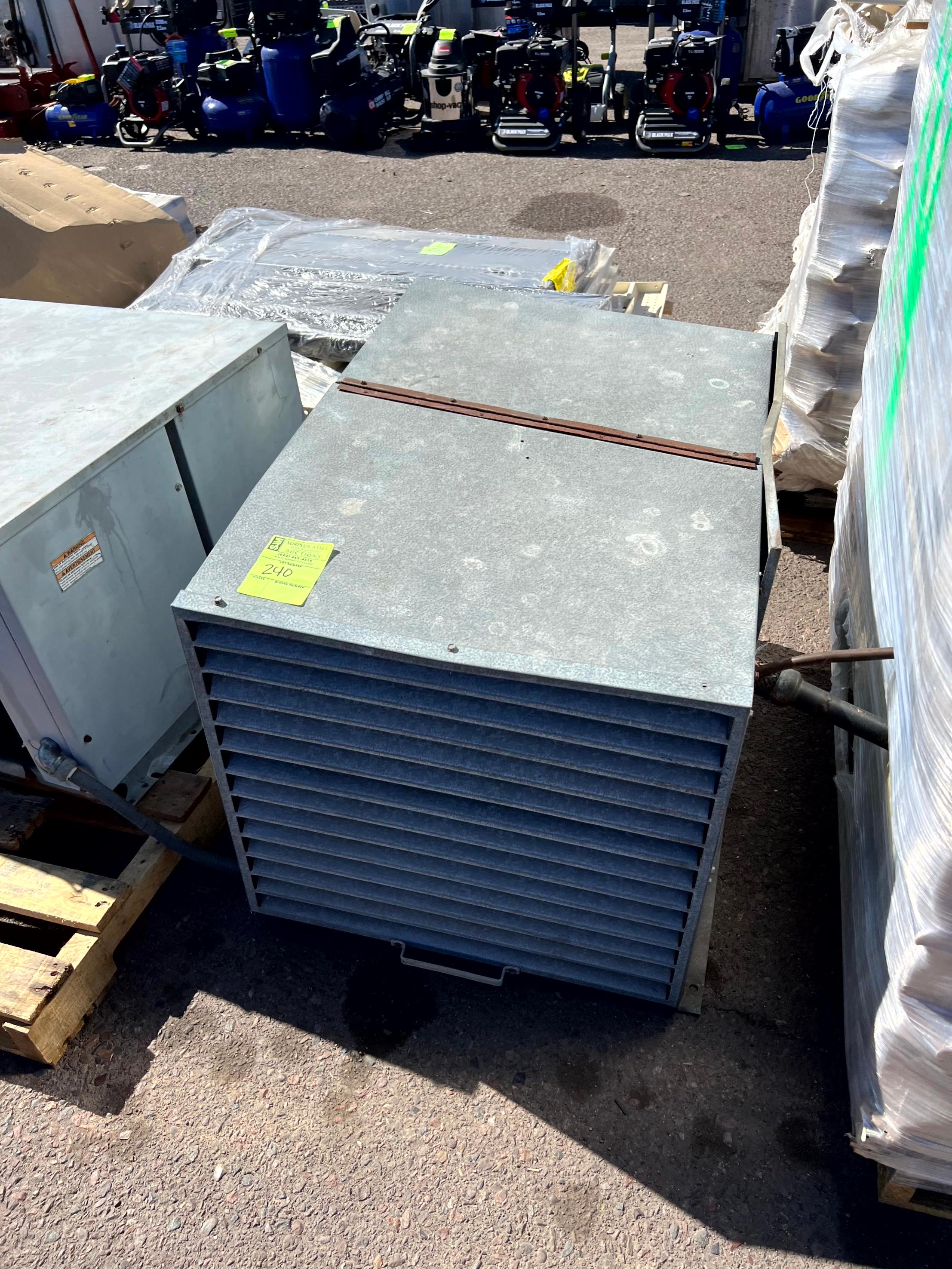 Unmarked Condensing Unit