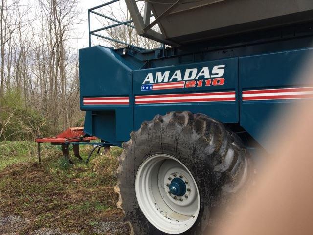 2013 Amadas 2110 Peanut Combine