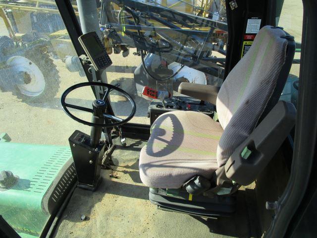 2006 JOHN DEERE 6700