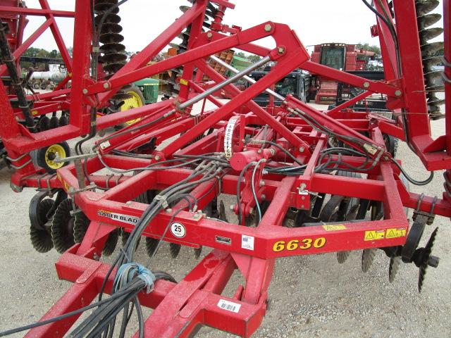 2012 Sunflower 6630 Vertical Till