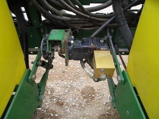 John Deere 1720 Planter