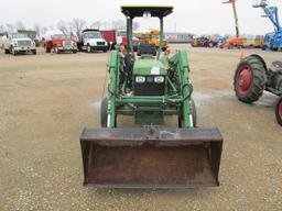 John Deere 850 Tractor